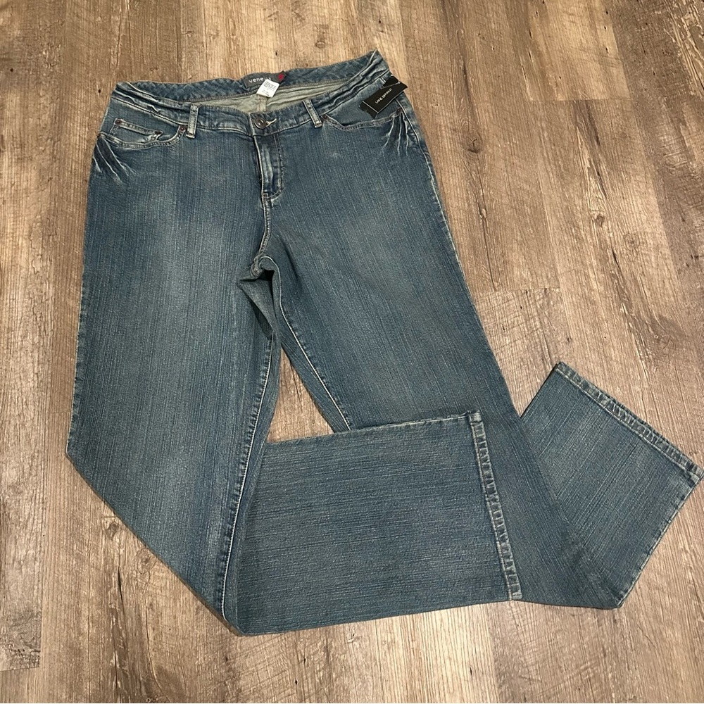 NWT Lane Bryant Venezia Womens Size 2 Tall red triangul Stretch boot cut Jeans!!